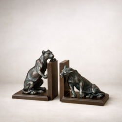 Serre-Livres en Bronze Lionnes Patine Vert-Bleu | Sculpture Artisanale de Luxe