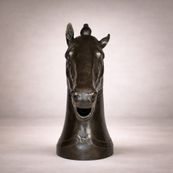 Buste de Cheval en Bronze | Sculpture Équestre Élégante et Raffinée