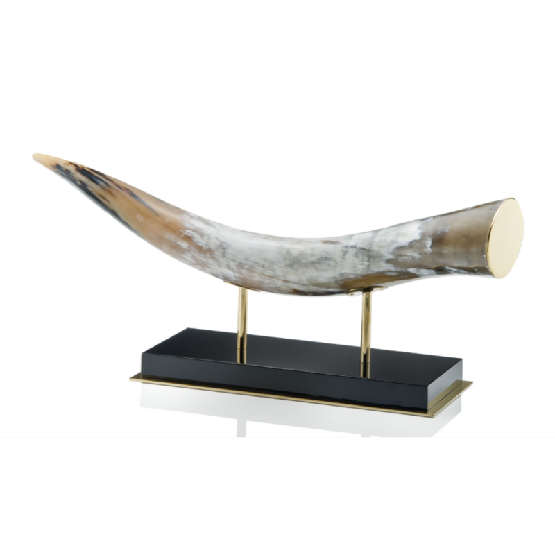 Sculpture Cigno en corne naturelle – Objet décoratif luxe sur socle laqué