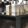 Table d’échecs Alfio en verre fumé et corne – Jeu de luxe haut de gamme